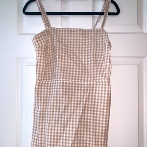 *NEVER WORN* Abercrombie Tan Gingham mini dress